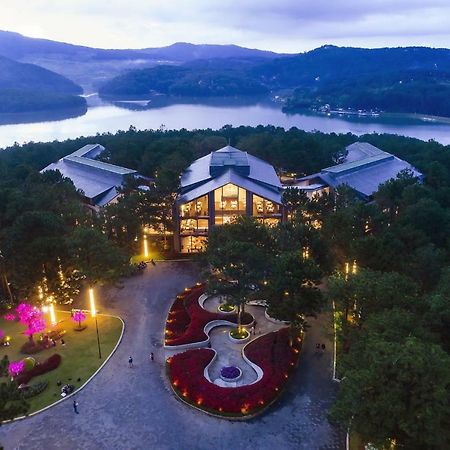 Terracotta Villa Tuyen Lam Lake Dalat Екстер'єр фото