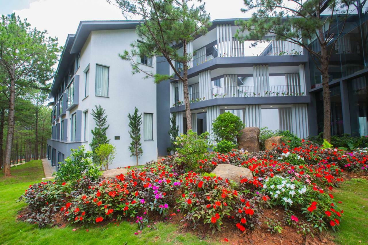Terracotta Villa Tuyen Lam Lake Dalat Екстер'єр фото
